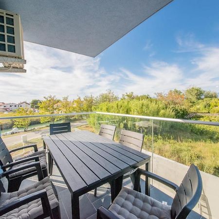Apartman Pau Nin Zewnętrze zdjęcie
